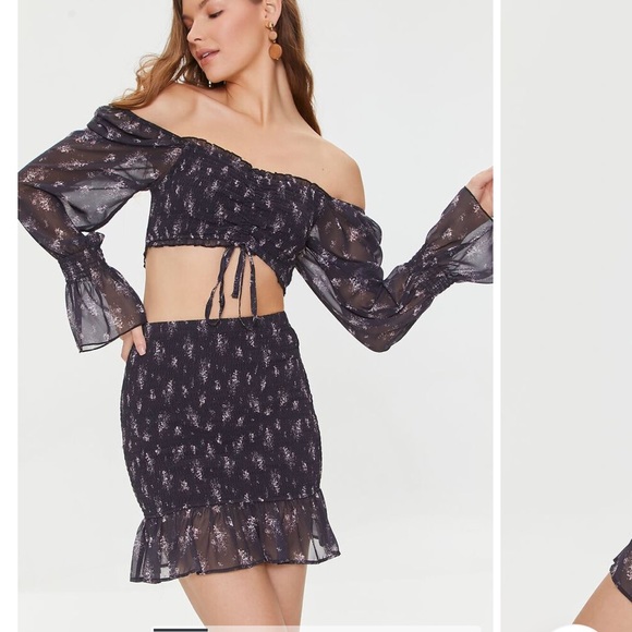 Almost Famous Dresses & Skirts - NWT Almost Famous Floral Print Crop Top & Mini Skirt Set